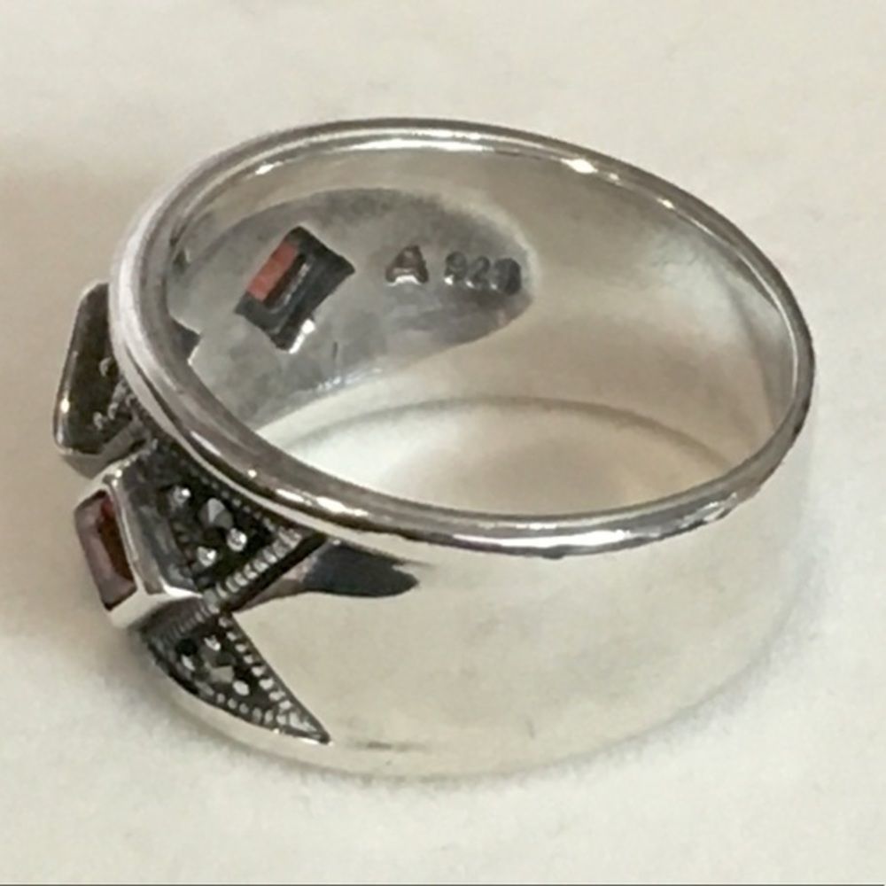 Art Deco Wide Band Faceted Red Garnet Marcasite Sterling Silver Ring Sz 7-3/4 - Picture 4 of 7